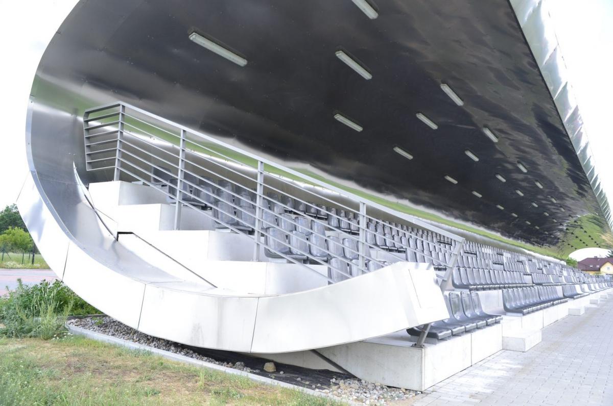 Krzesełka stadionowe cena - 1