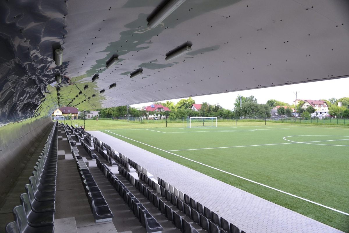 Krzesełka stadionowe cena - 1